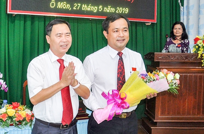 Nhân sự mới tại Tuyên Quang, Quảng Ngãi, Bình Phước và Cần Thơ nhan su moi tai tuyen quang quang ngai binh phuoc va can tho