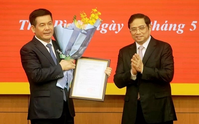 chan dung ong nguyen hong dien tan pho truong ban tuyen giao trung uong