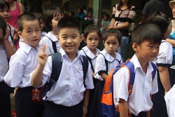 de xuat dat can tu dong o cau thang long ho tro phat nguoi xe qua tai