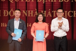 Nhận chức Phó Giám đốc Nhà hát Kịch Hà Nội, NSND Công Lý phát biểu đầy cảm xúc