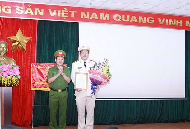 bo cong an quan uy trung uong bo nhiem nhan su lanh dao moi