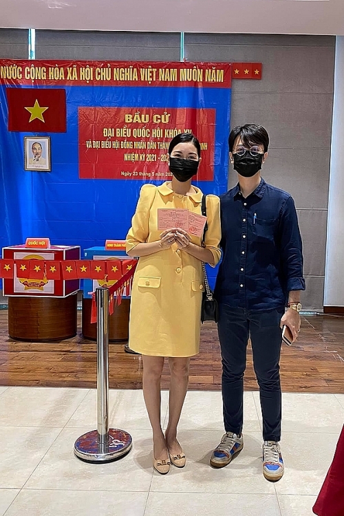 Xuân Bắc, Quyền Linh, Hoa hậu Tiểu Vy... và dàn sao Việt háo hức đi bầu cử
