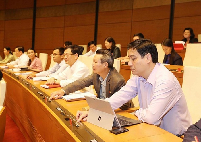 chua thong qua du thao luat cam quang cao ruou bia tu 18h 21h hang ngay