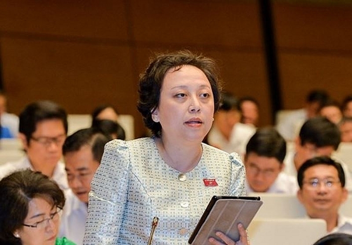 thu phi chia tay khi xuat ngoai con nhieu tranh cai