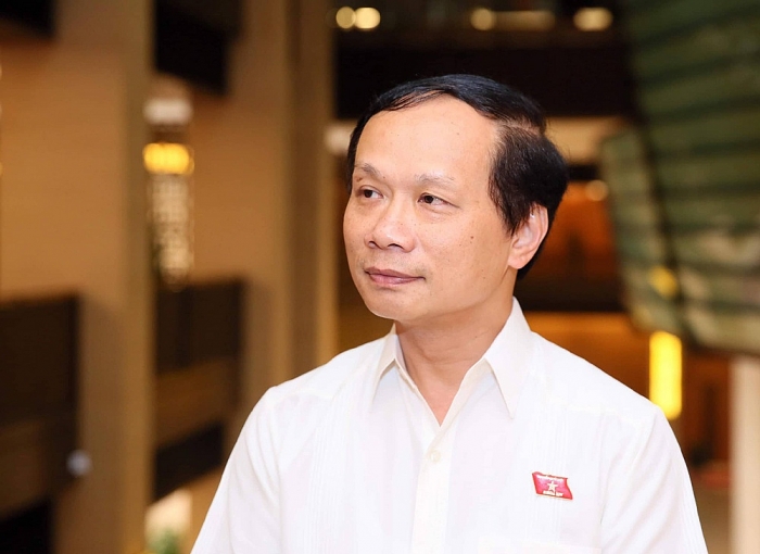 thu phi chia tay khi xuat ngoai con nhieu tranh cai