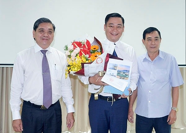 dieu dong bo nhiem nhan su 9 tinh thanh