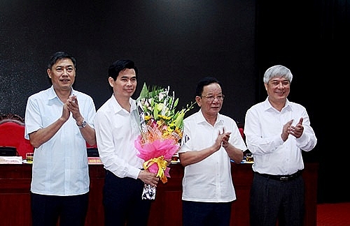 ban bi thu chuan y nhan su moi o son la