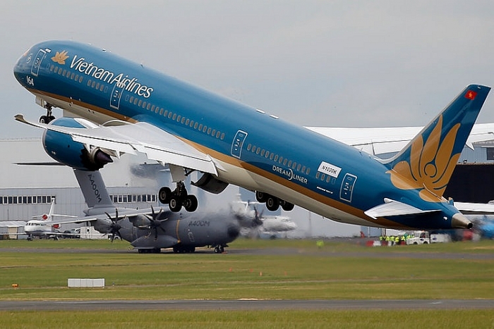 reuters moi tuan vietnam airlines mat 250 ty vi virus corona