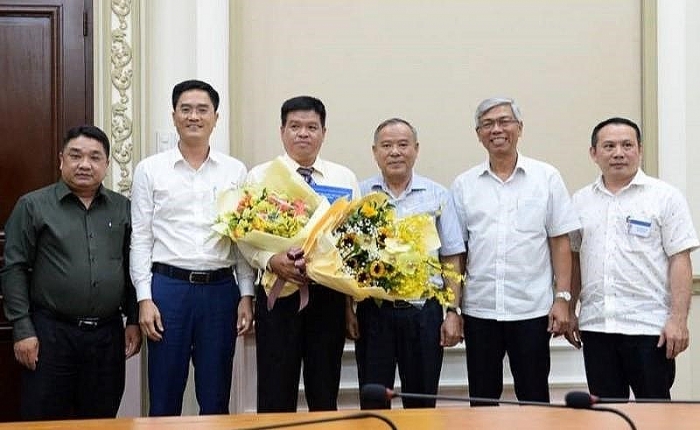 tan pho giam doc so gt vt tphcm bui hoa an la ai
