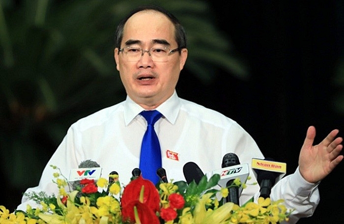 bi thu thanh uy tphcm ve nguyen tac ong doan ngoc hai van phai di lam