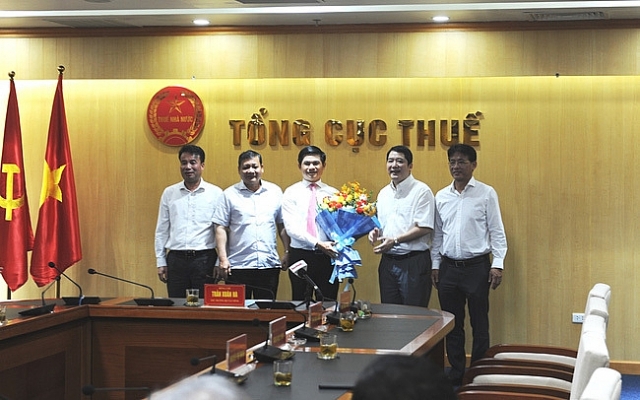 bo tai chinh bo lao dong thuong binh va xa hoi bo nhiem lanh dao moi