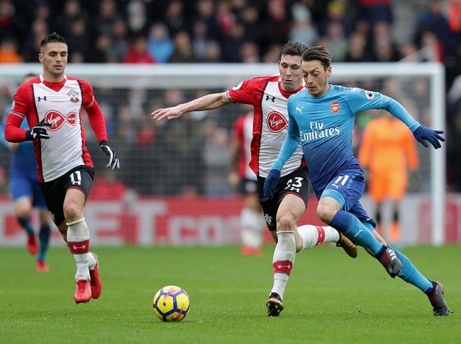 4251 southampton vs arsenal