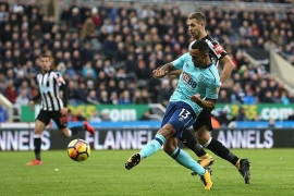 Soi kèo, link xem trực tiếp bóng đá Ngoại hạng Anh: Bournemouth vs Newcastle (00h00, 2/7)