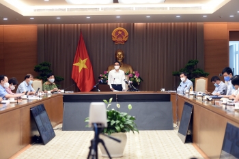 Tăng cường năng lực xét nghiệm, quyết ngăn dịch lây vào khu công nghiệp