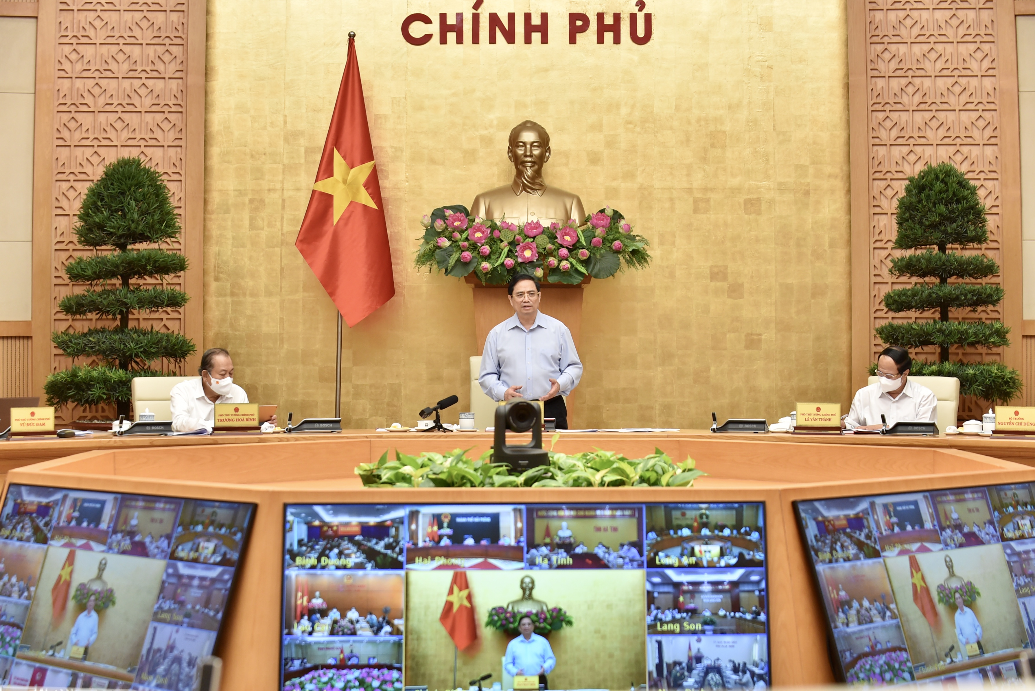 Đúc rút kinh nghiệm, hoàn thiện biện pháp phòng, chống dịch phù hợp tình hình thực tế
