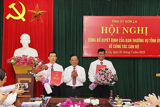 dieu dong bo nhiem nhan su 9 dia phuong