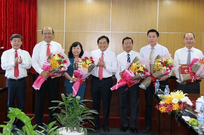 Nhân sự mới ở Hà Nội, Bình Dương, Khánh Hòa, Vĩnh Phúc ha noi binh duong khanh hoa vinh phuc bo nhiem nhan su moi