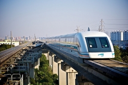 Bộ GTVT nói gì về việc làm đường sắt cao tốc Bắc - Nam tốn 58 tỷ USD?