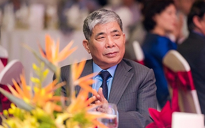 toi lua doi khach hang cua ong le thanh than la toi gi