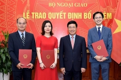 Bộ Ngoại giao có 3 tân Vụ trưởng