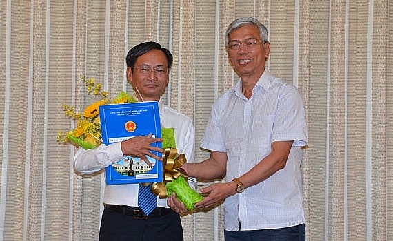 tin bo nhiem nhan su lanh dao moi tai tphcm va khanh hoa