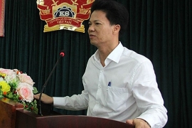 ha noi ky luat canh cao bi thu quan uy ha dong