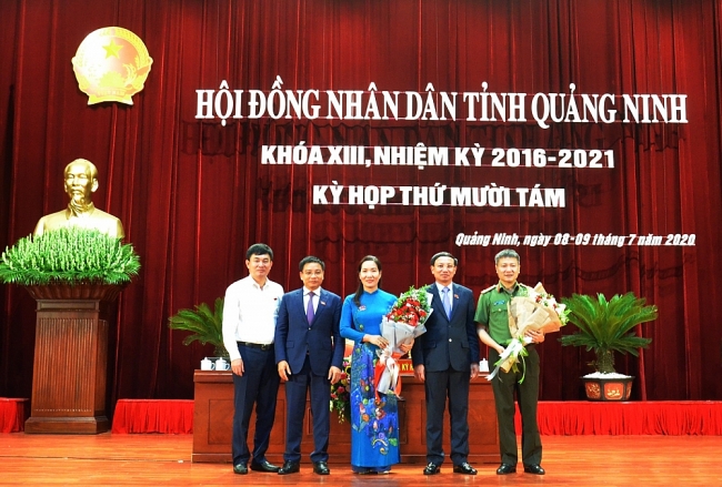 nu giam doc so 44 tuoi giu chuc pho chu tich tinh quang ninh