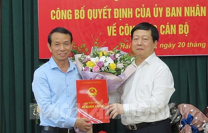 0549 bi thu huyen uy tu ky giu chuc pho chanh thanh tra tinh 2 180203