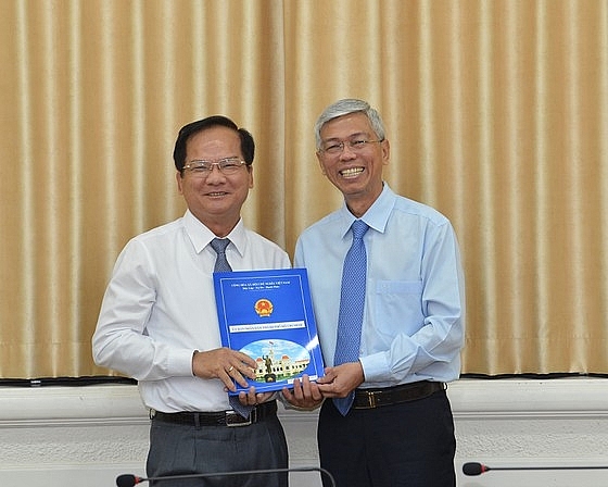 tphcm ha tinh kien toan nhan su bo nhiem lanh dao moi