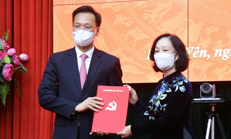 Chân dung ông Nguyễn Hữu Nghĩa - tân Bí thư Tỉnh ủy Hưng Yên