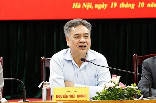 Tìm người tài
