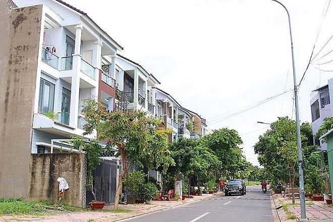 Tạp chí Xây Dựng Đảng - "Chặt" vòi bạch tuộc biến của công thành của tư