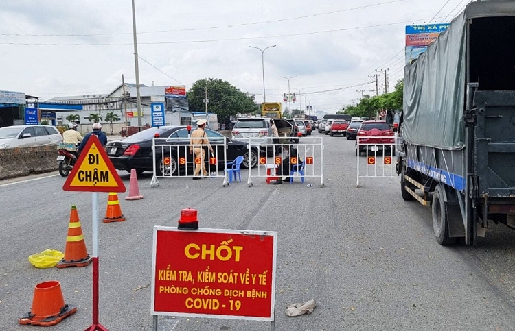 Giãn cách thêm 16 tỉnh thành phía Nam theo Chỉ thị 16