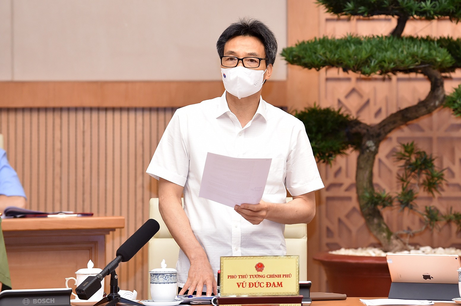 Huy động sức mạnh tổng lực, nâng cao hiệu lực, hiệu quả chống dịch trên phạm vi cả nước