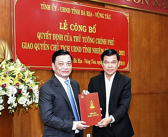 giao quyen chu tich tinh ba ria vung tau cho ong nguyen thanh long