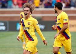 Video: "Bom tấn" 120 triệu euro Antoine Griezmann đã biết ghi bàn cho Barcelona