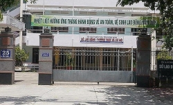 Bình Định bỏ phiếu buộc thôi việc Phó Giám đốc sở bị tố đi "trốn nợ"
