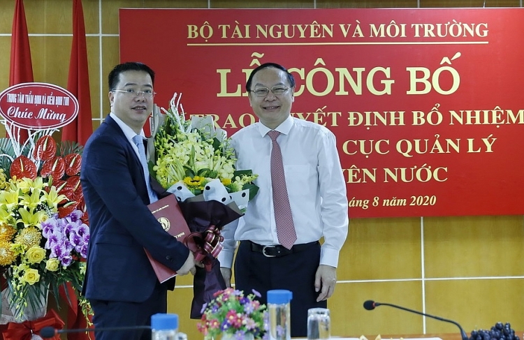 bo nhiem lanh dao moi bo tai nguyen moi truong bo thong tin va truyen thong