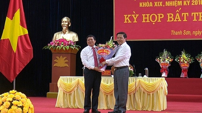 dieu dong bo nhiem lanh dao moi tphcm hoa binh phu tho