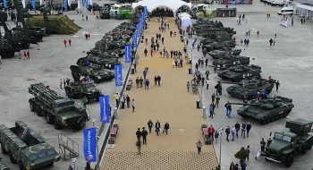 Army 2020: Hệ thống tên lửa phòng không Antey-4000 của Nga lần đầu xuất hiện