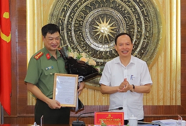 tin bo nhiem lanh dao moi lang son quang ninh thanh hoa