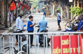 TP.HCM tăng cường giãn cách, xét nghiệm diện rộng toàn thành phố