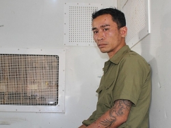 bat ke chu muu vu tat axit nu phu bep o hoa binh