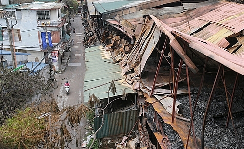 nguoi dan tu so tan sau vu chay kho rang dong