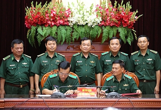 thieu tuong le duc thai lam tham muu truong bo doi bien phong