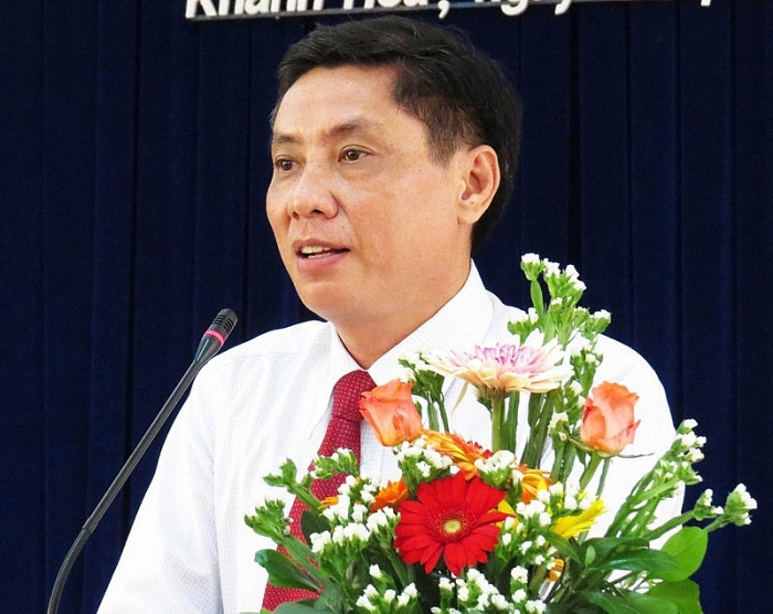 sai pham nghiem trong chu tich tinh khanh hoa tu nhan muc ky luat canh cao