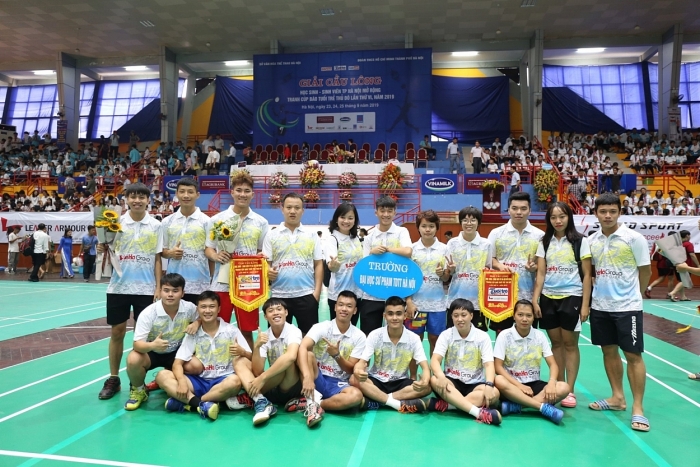 hon 800 vdv tham du giai cau long hoc sinh sinh vien tp ha noi 2019