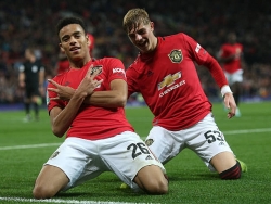 Vừa "hút chết" trước Rochdale, MU lại đụng "thú dữ" ở Carabao Cup
