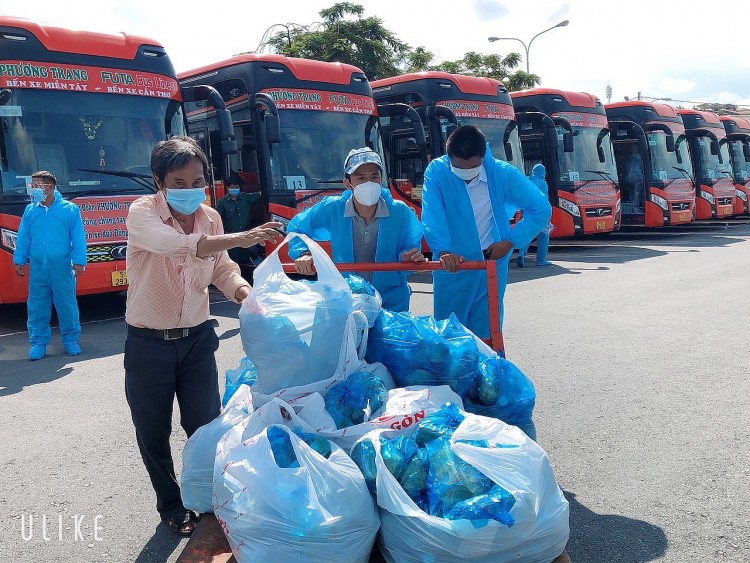 Tập đoàn Phương Trang – FUTA Group:  “Đã là chống giặc thì trong nhà có gì dùng được phải lấy ra để chiến đấu”