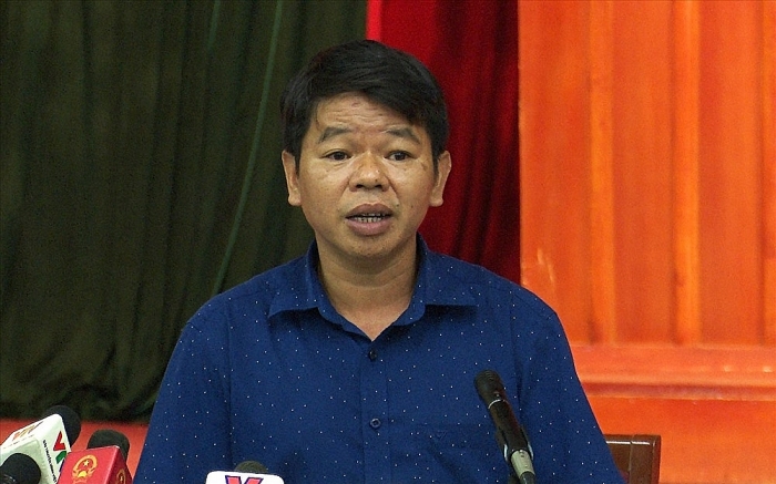 giam doc nuoc sach song da trinh do co han ong chu mon hue bi khoi kien